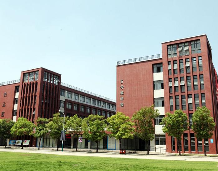 2019年重庆市医科学校报考须知