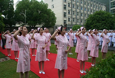 成都市希望卫校护理专业好不好