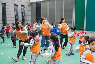 重庆幼师专业学校学生毕业是分配工作吗