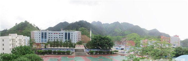 罗甸县中等职业学校校园全景图