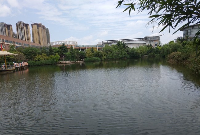 四川城市技师学院（四川城市职业学院）东湖（3）