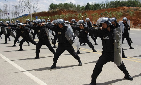 云南警官学院训练2