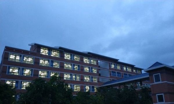 保山中医药高等专科学校教学楼