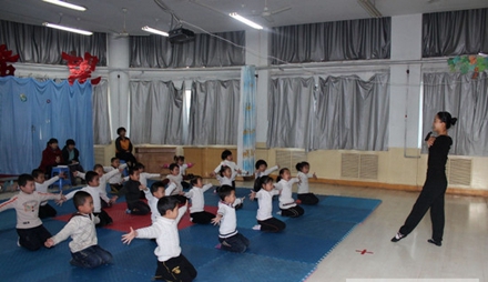 巴中幼师学校