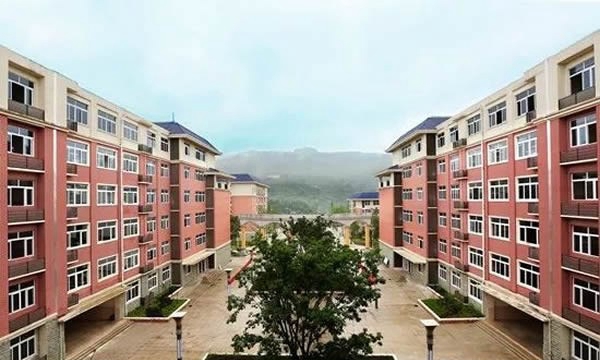 重庆教育管理学校校园风景