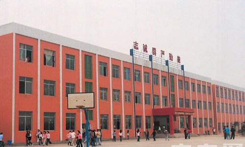 成都华夏旅游商务学校（华夏幼师学校）教学楼